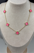 Collier rose fuchsia