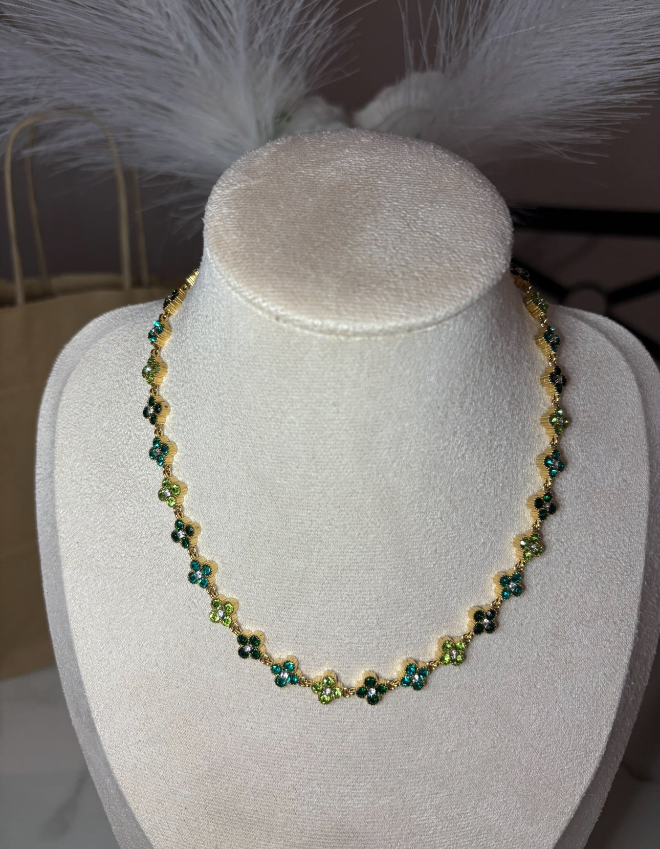 Collier Hezra Vert