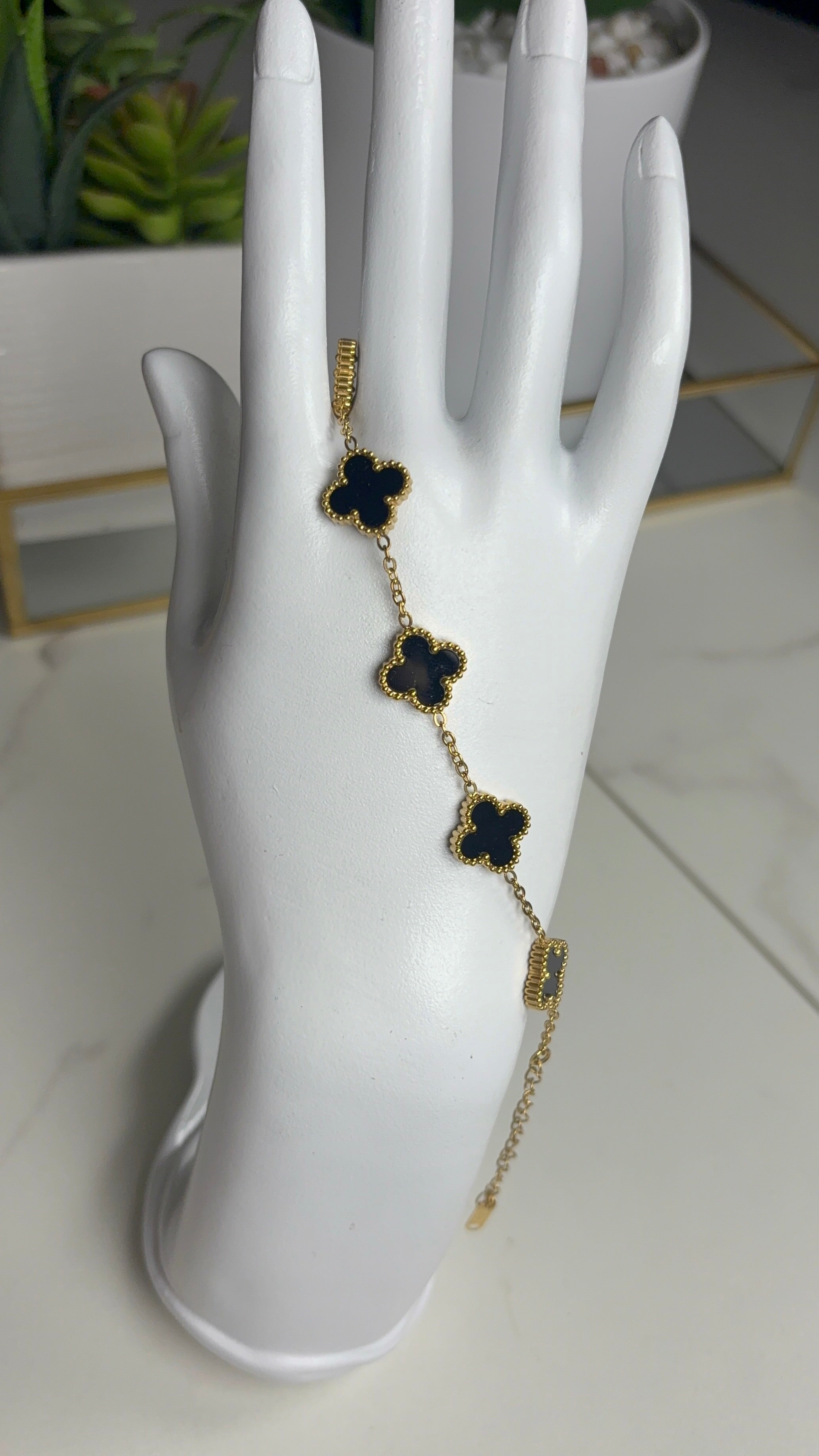 Bracelet trèfle noir