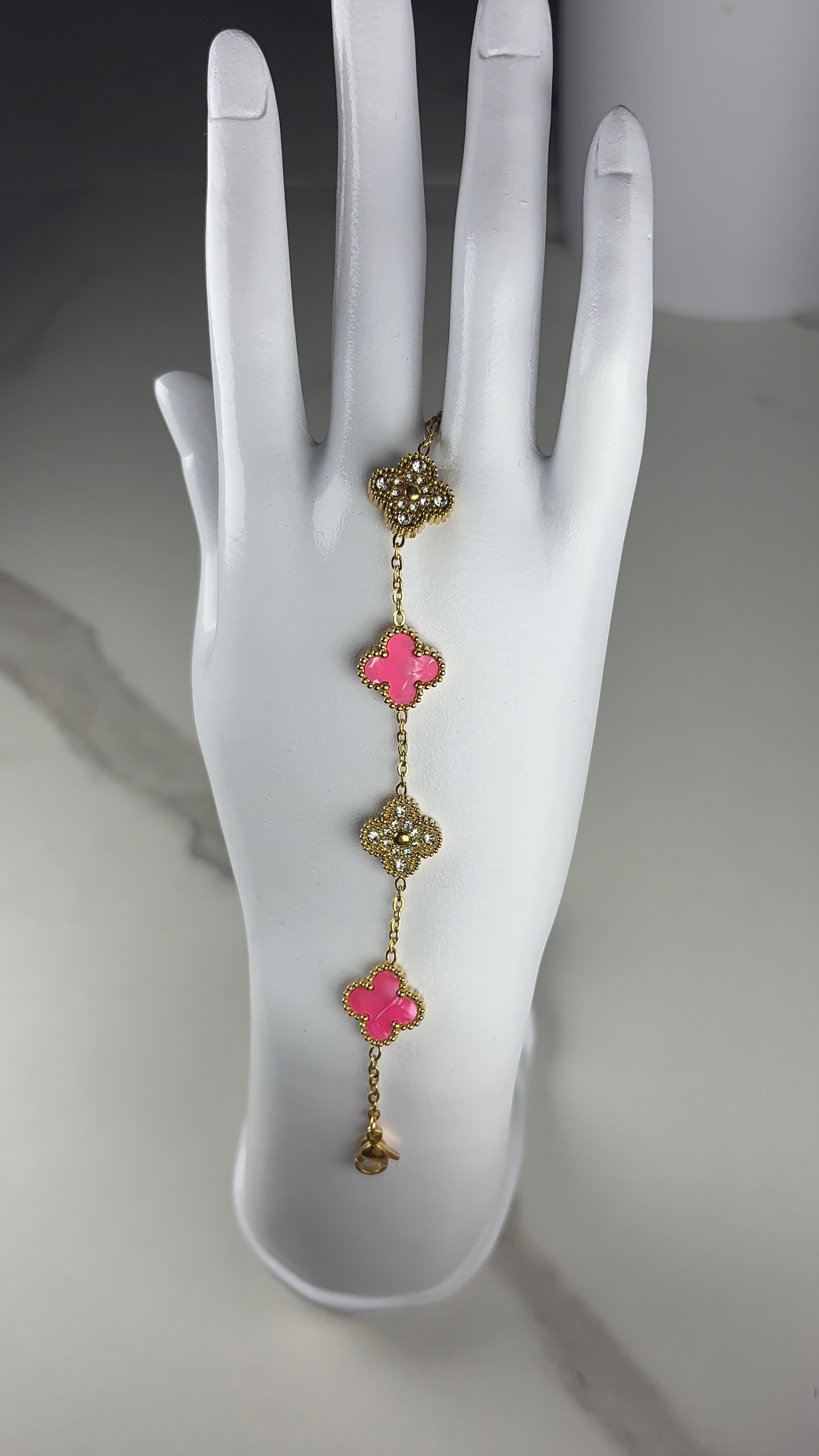 Bracelet trèfle rose fluschia