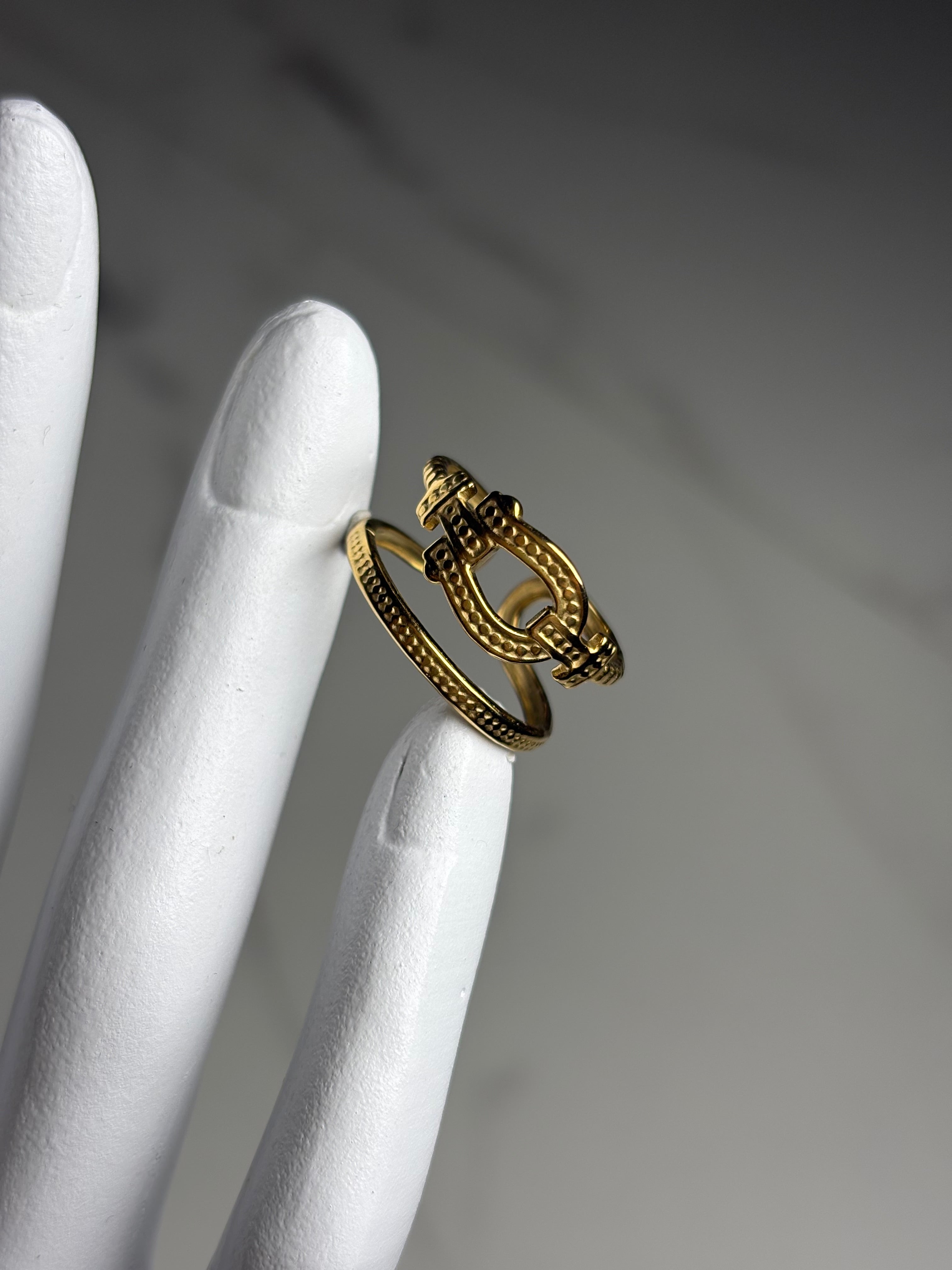 Bague Kalinda