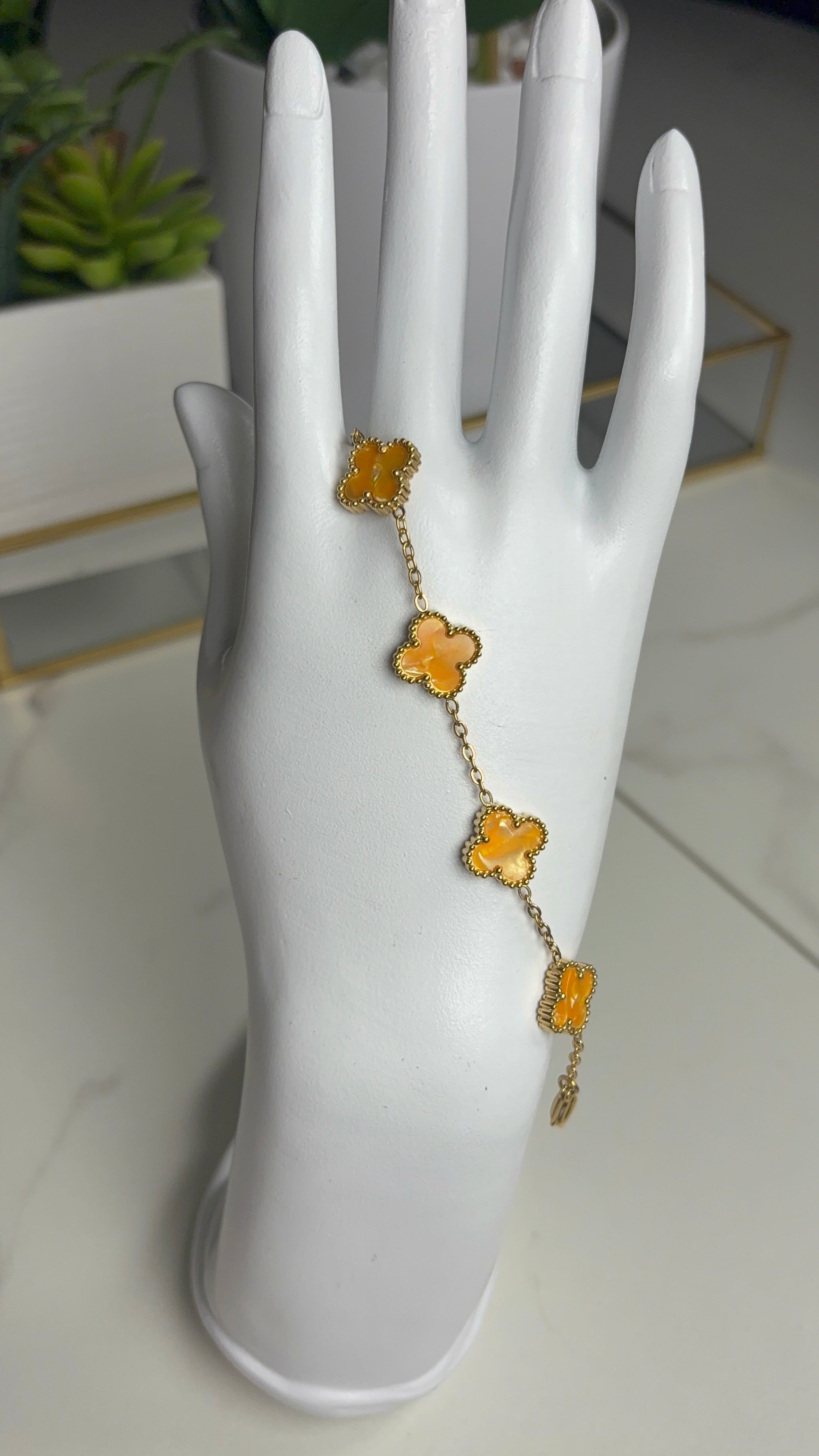 Bracelet trèfle jaune