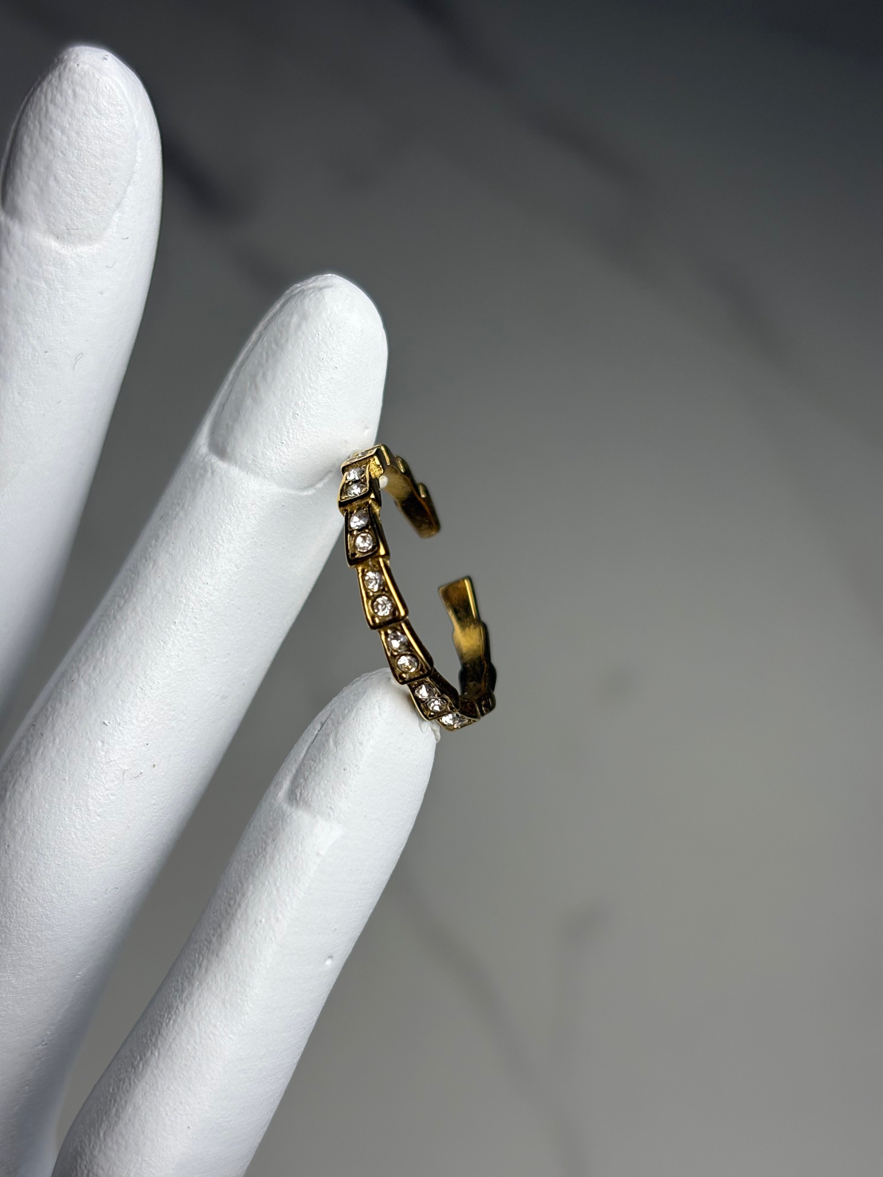 Bague Kalinda